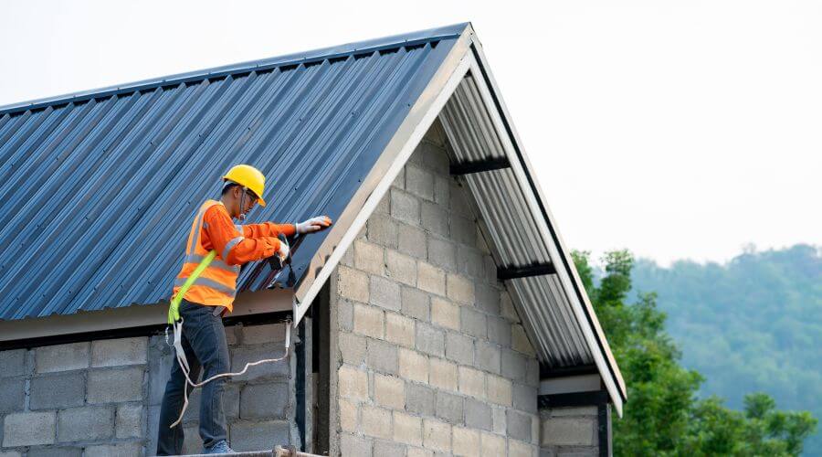 Professional Flat Roofing Installation in Lucerne, MO